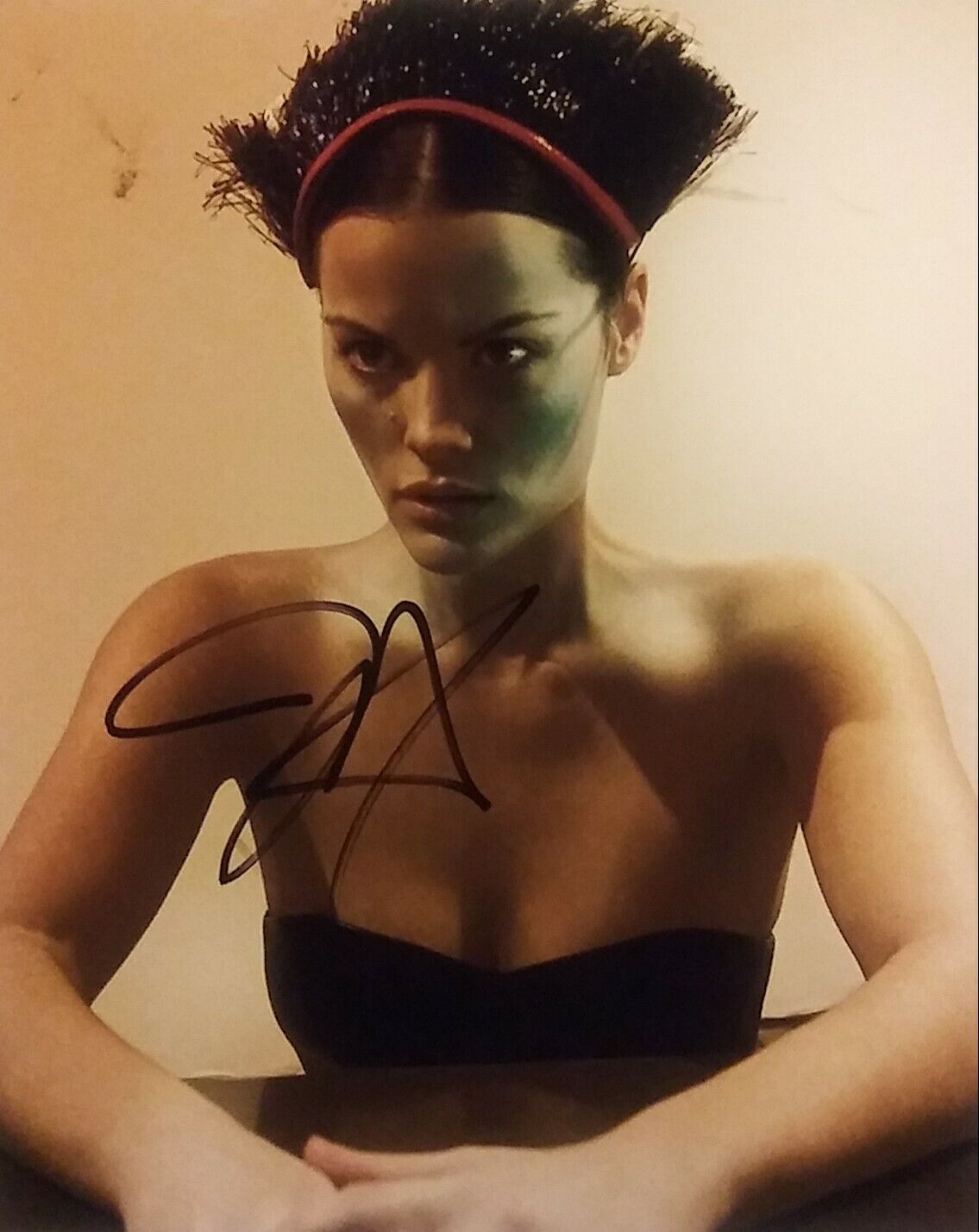 Jaimie Alexander signed 8 x 10