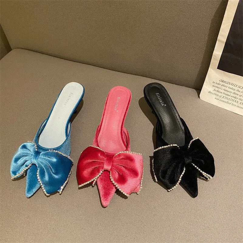 Fall Women's Velvet Slippers 2021 Korean Version New Chic Bow Rhinestone Slippers Stiletto Closed Toe Slippers Women's Sandals
