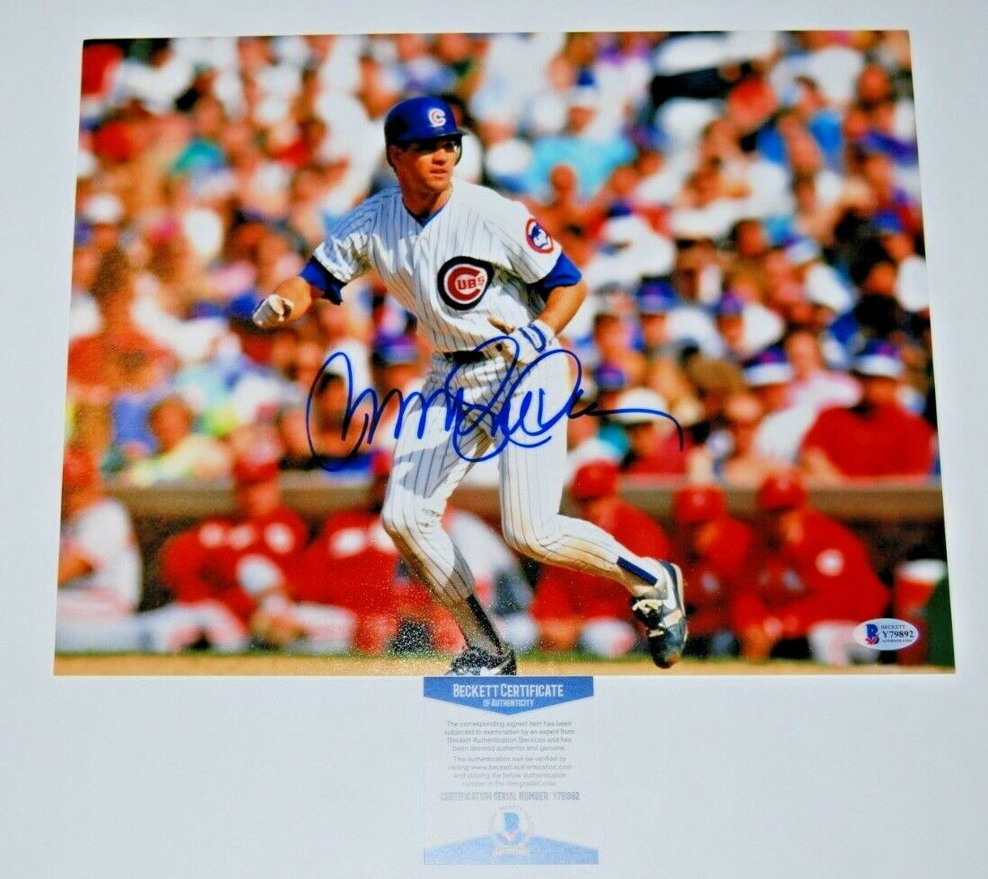 RYNE SANDBERG signed (CHICAGO CUBS) baseball 11X14 Photo Poster painting BECKETT BAS #1