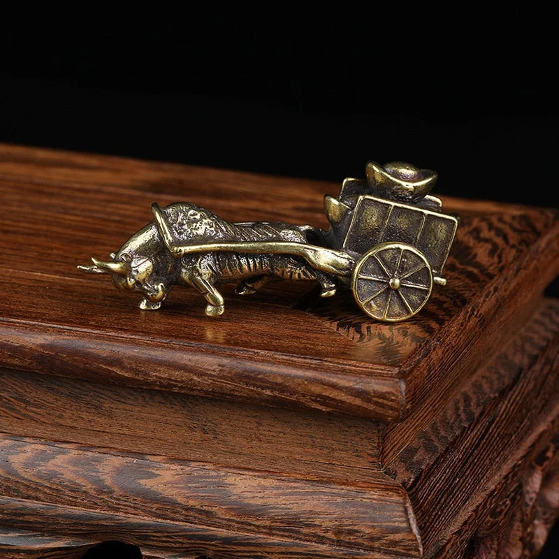 Retro Ornament Bull Pull Vehicle Figurines Pure Copper Chinese Folk Feng Shui Crafts Home Decoration Accessories Bring Good Luck