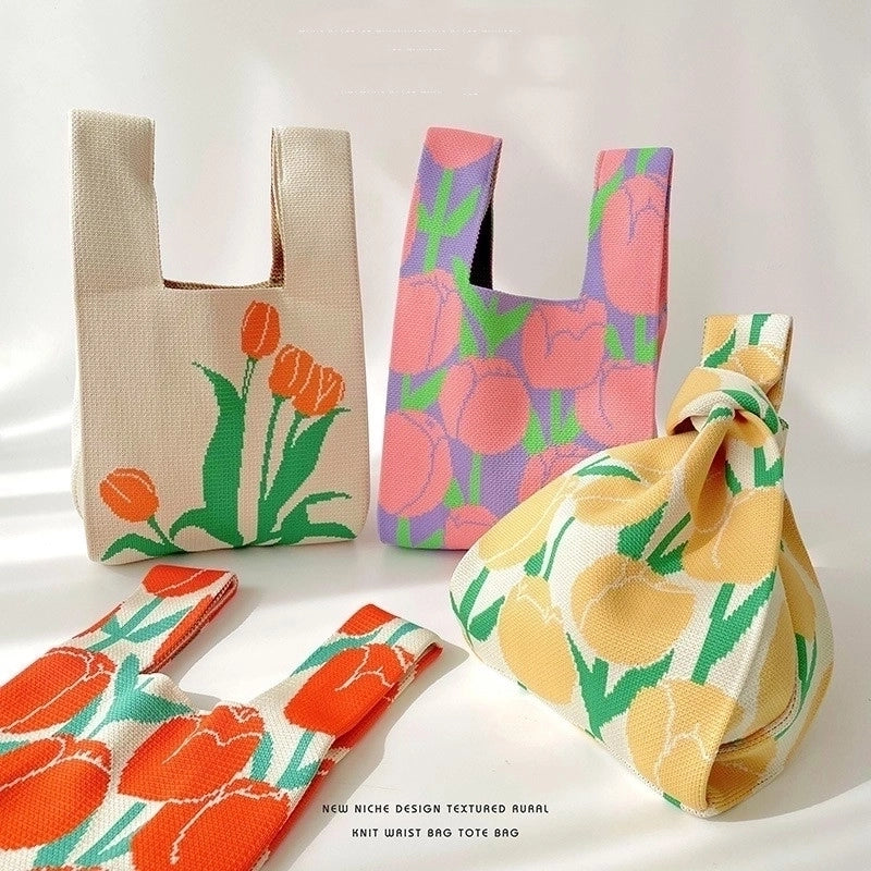 Women's Medium Knit Letter Flower Cute Vintage Style Square Open Handbag