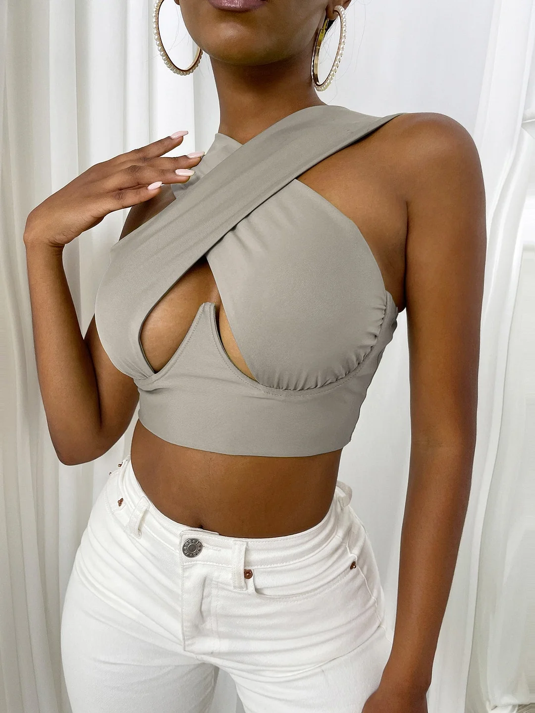 Women's Criss Cross Tank Tops Sexy Sleeveless Solid Color Cutout Front Crop Tops Party Club Streetwear Summer Lady Bustier Tops