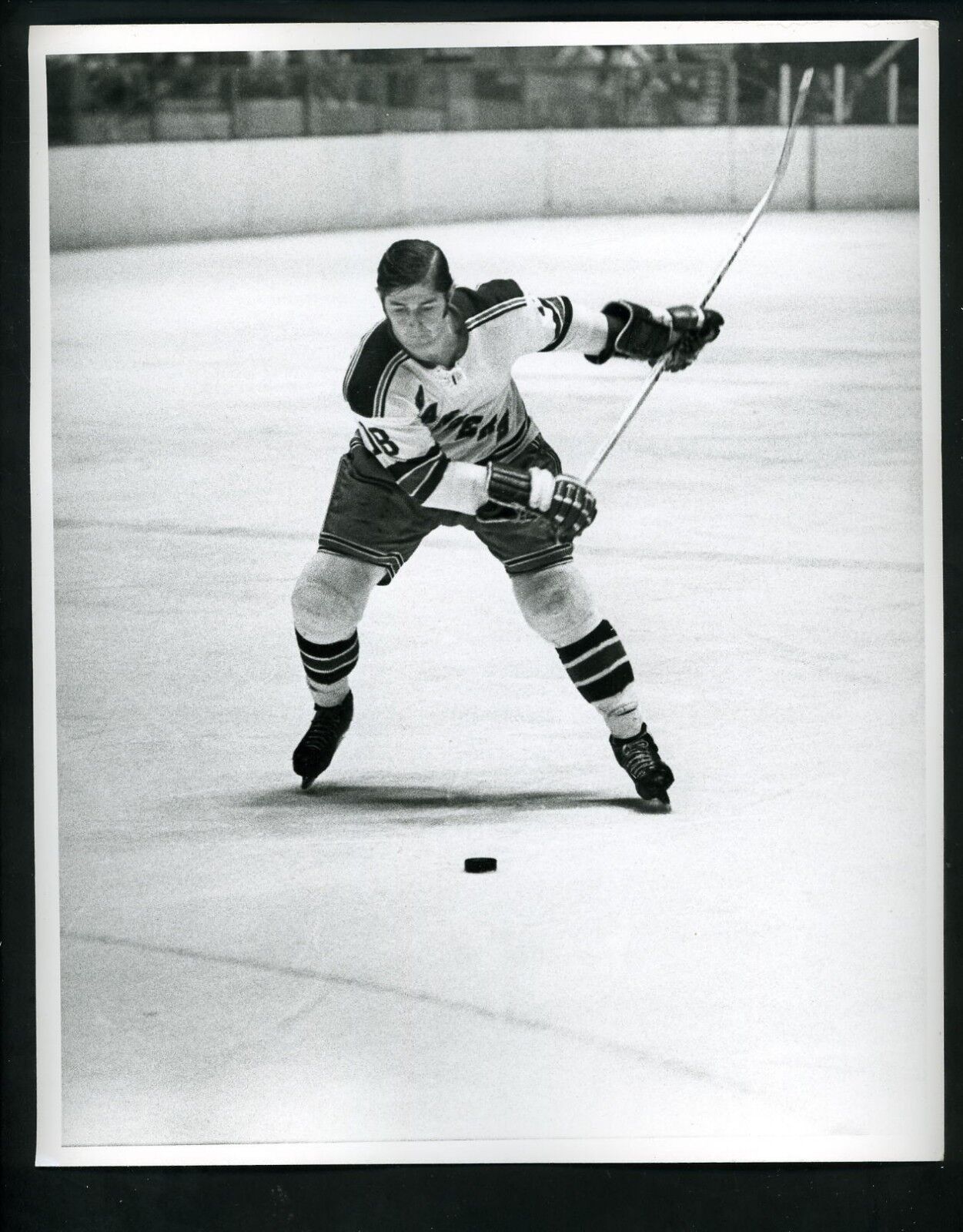 Walt Tkaczuk circa 1970 Press Original Photo Poster painting New York Rangers