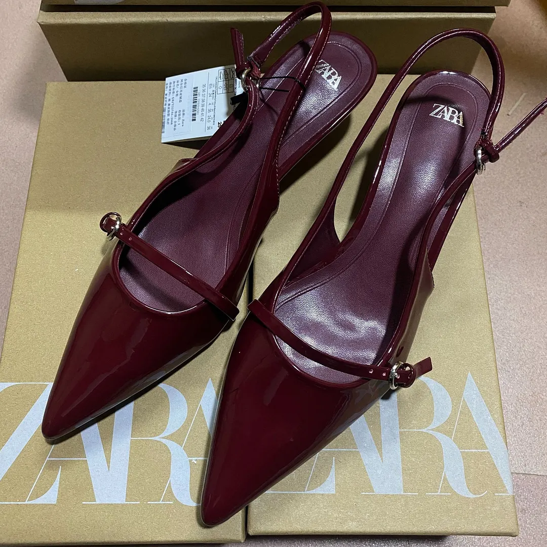 Breakj Breakj 2025 New Patent Leather Fine Heel Sandals With Sharp Head Back Empty Cat Root Muller 4086
