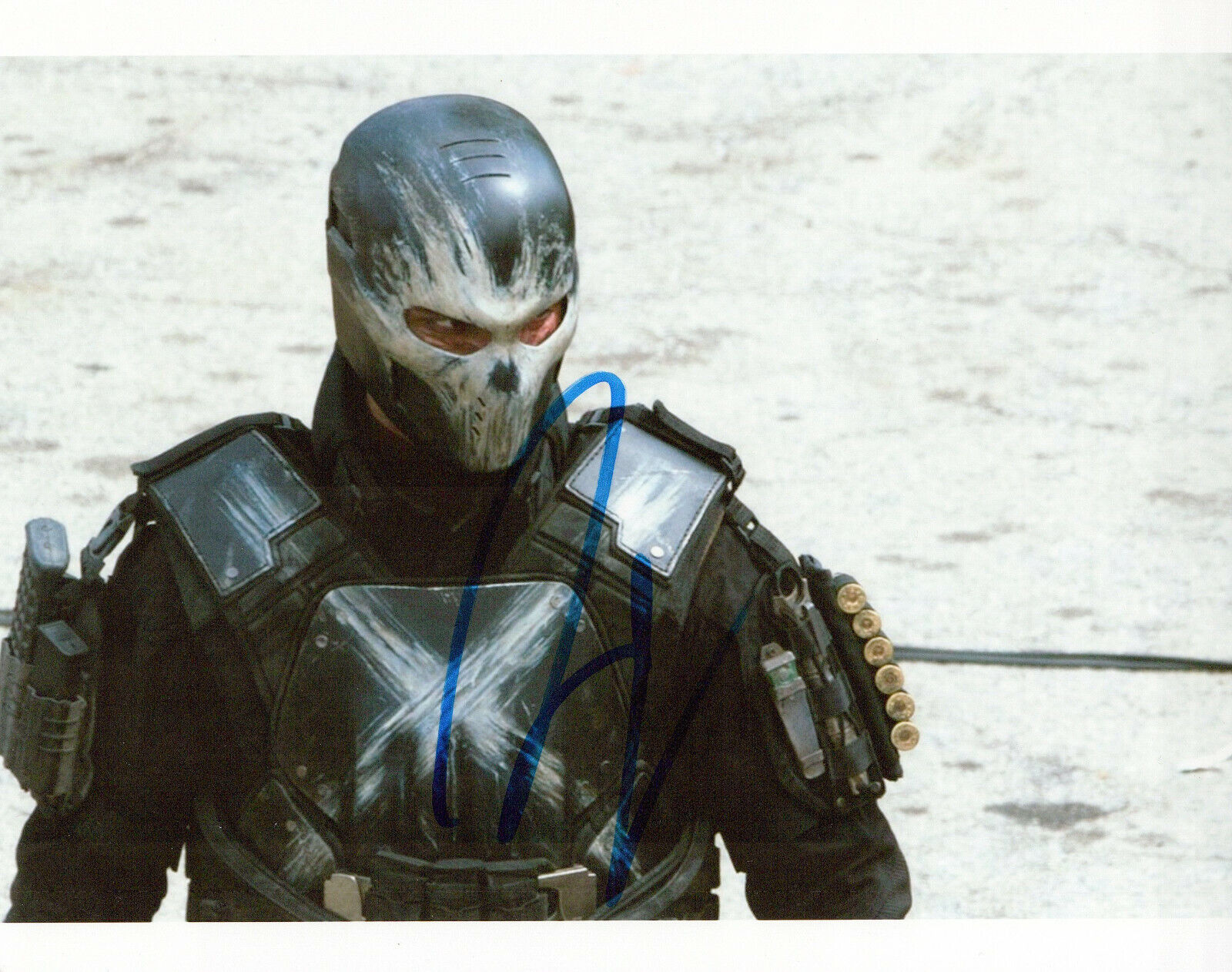 Frank Grillo Capt America Civil War autographed Photo Poster painting signed 8x10 #1 Crossbones