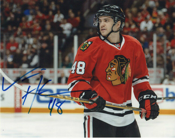 Chicago Blackhawks Vinnie Hinostroza Signed Autographed 8x10 Photo Poster painting COA