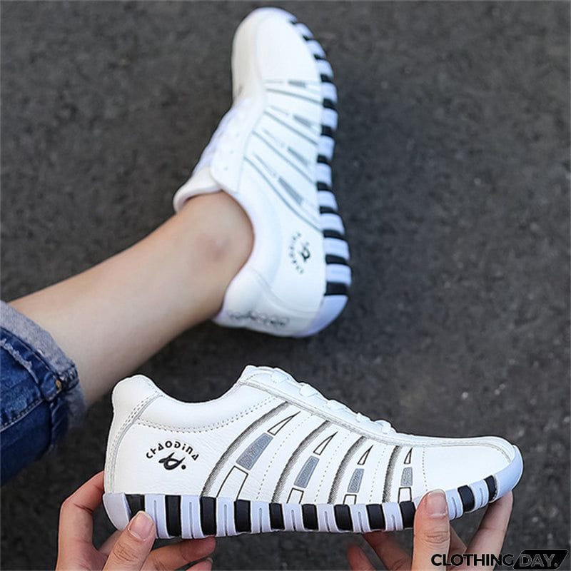 Women's Lightweight Flat Rubber Sole Lace Up Loafers for Walking