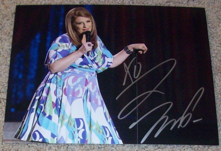 COMEDIAN LISA LAMPANELLI SIGNED AUTOGRAPH 8x10 Photo Poster painting D w/PROOF