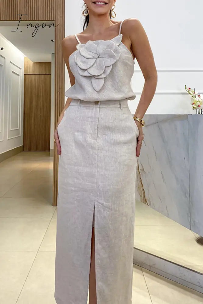 Ingvn - Elegant Simplicity Solid Appliques Slit Sleeveless Two Pieces Apricot / S Pieces/Two-Piece