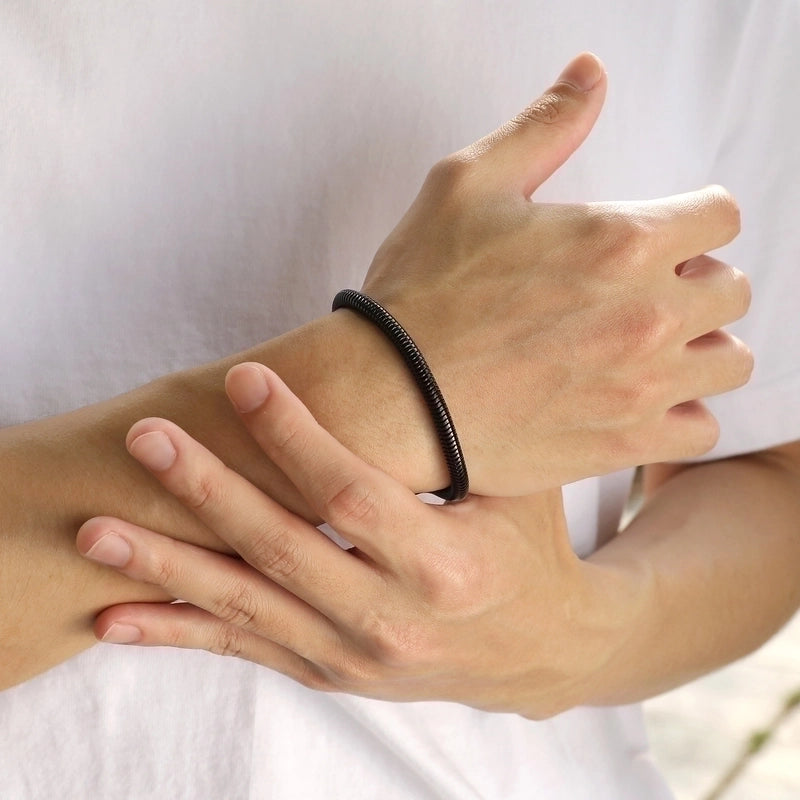 Minimalist Solid Color 201 Stainless Steel Buckle 18K Gold Plated Men’s Bracelets