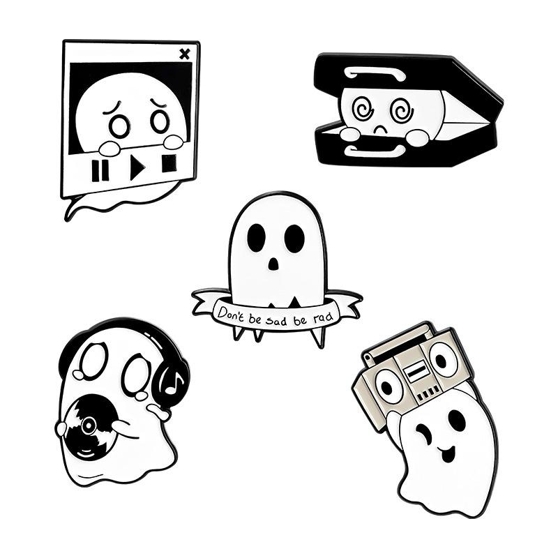 Trendy Ghost Pins