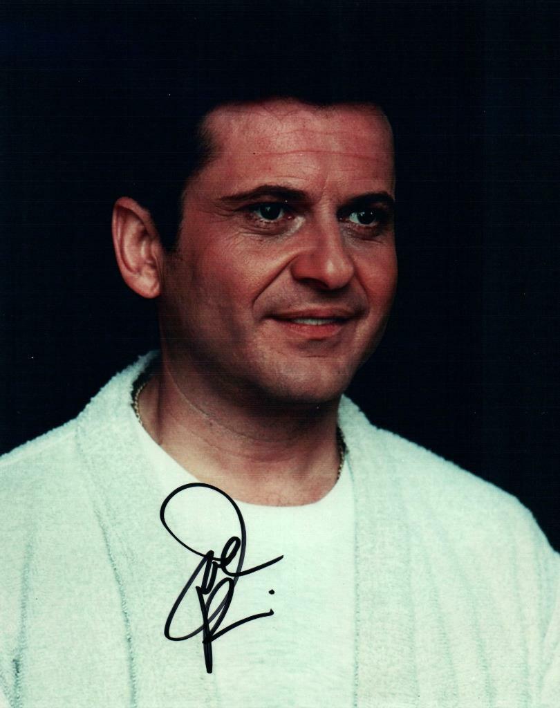 Joe Pesci signed 8x10 Picture autographed Photo Poster painting with COA