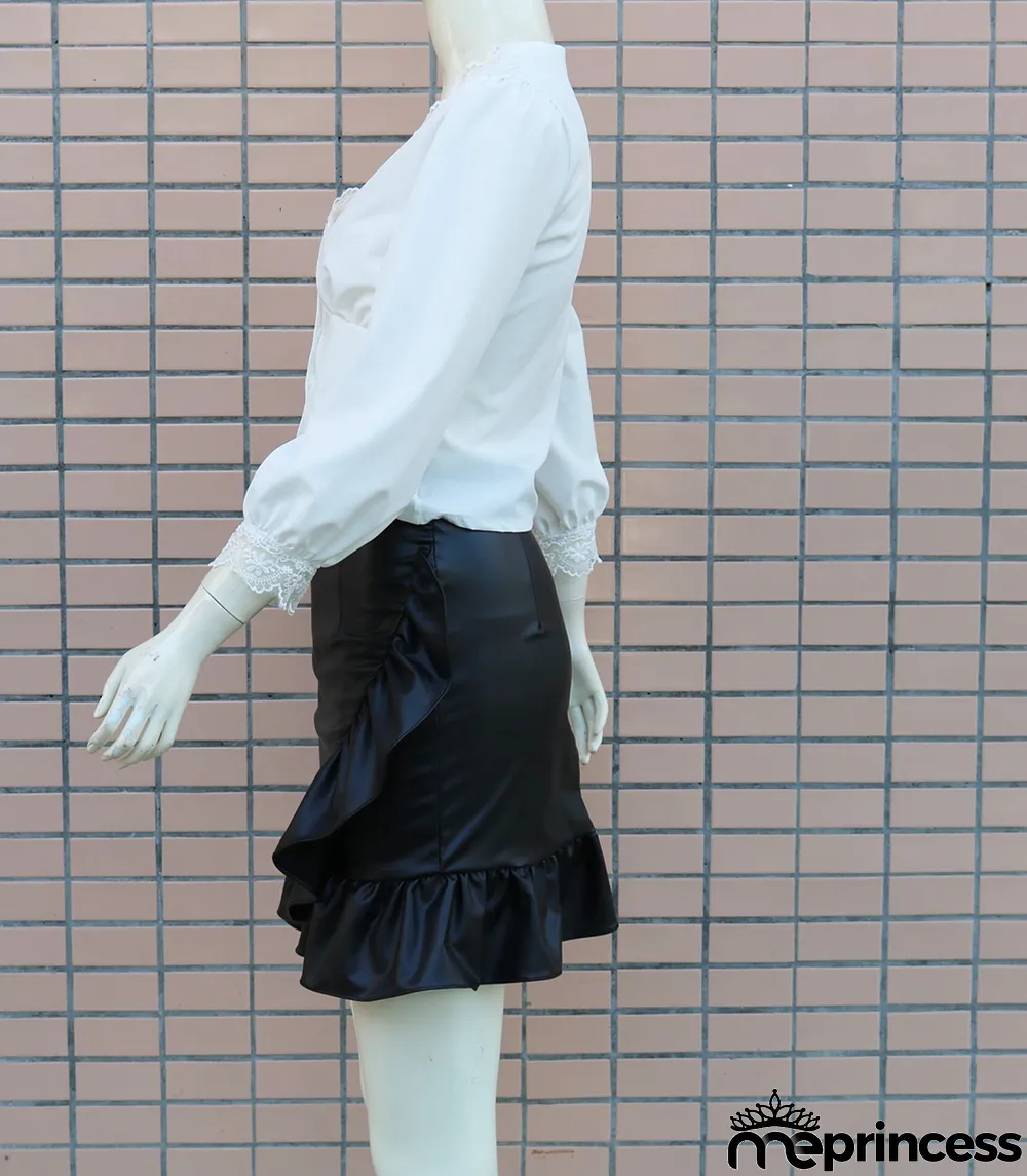 Autumn White Lace Sexy V-Neck Crop Top