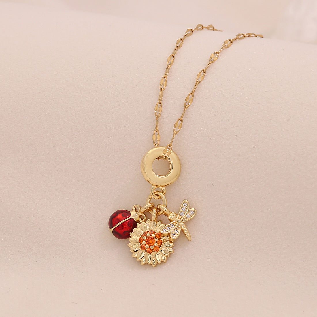 Diamond-Studded Four-Leaf Clover Pendant Color-Preserving Diy Necklace Fashion Love Daisy N1523