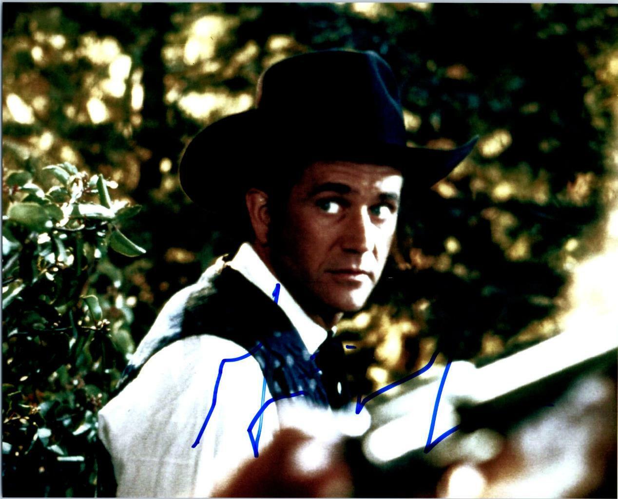 Mel Gibson signed 8x10 autographed Photo Poster painting + COA