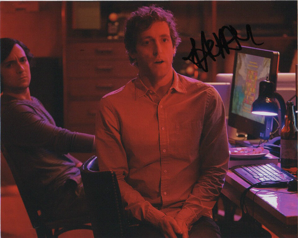 Thomas Middleditch Silicon Valley Autographed Signed 8x10 Photo Poster painting COA #1