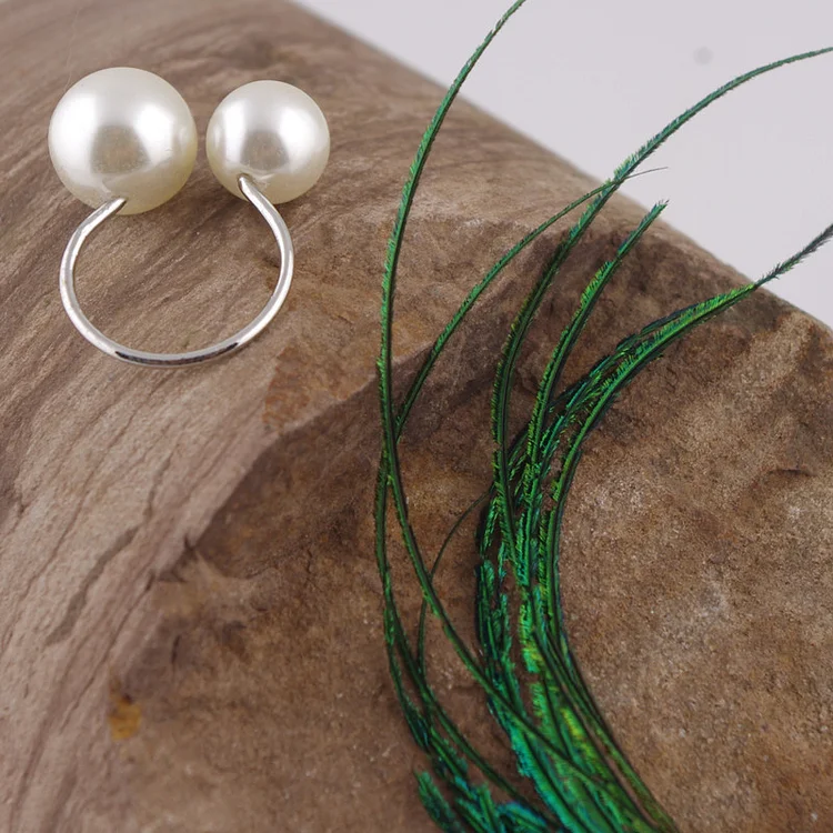 Pearl Adjustable Ring