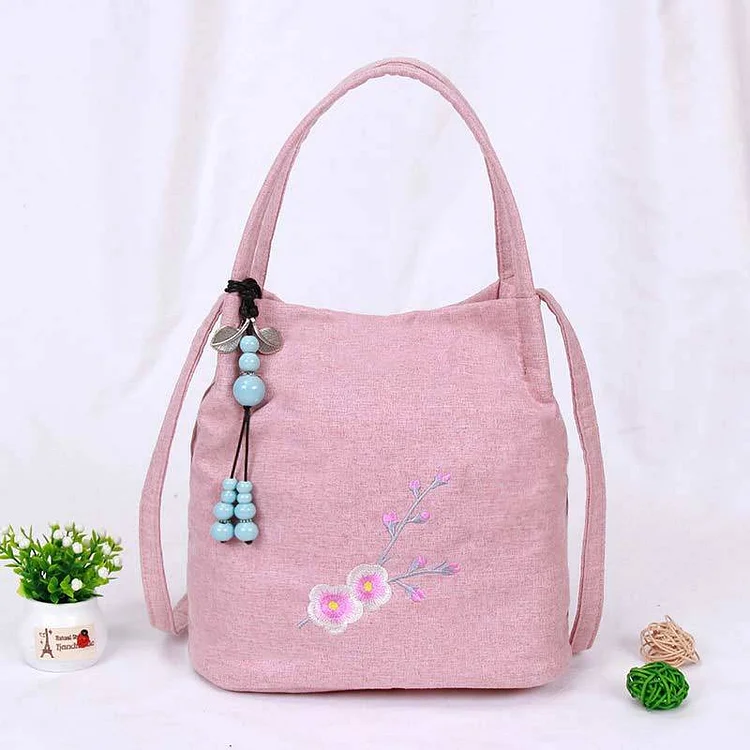 Vintage Floral Embroidery Crossbody Bag