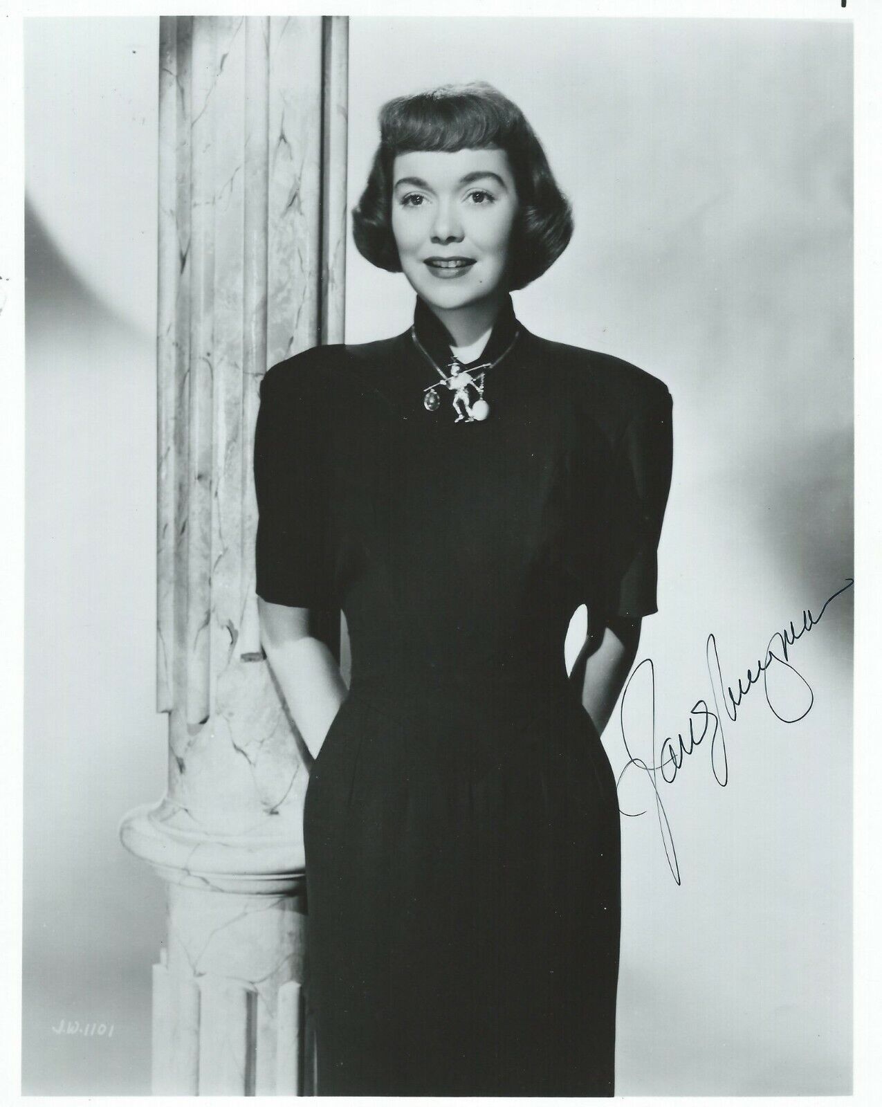 JANE WYMAN: Autographed Signed 8x10 Photo Poster painting Sexy