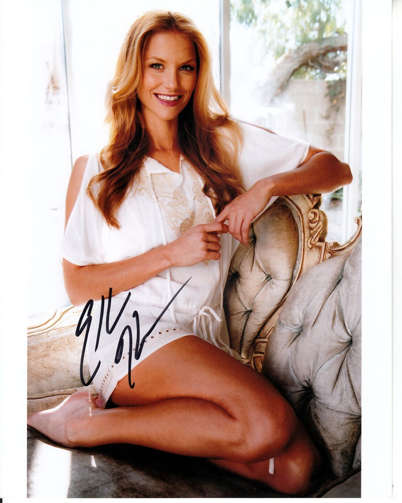 ELLEN HOLLMAN hand-signed HOT ACTRESS SEXY LEGS color 8x10 uacc rd coa IN-PERSON