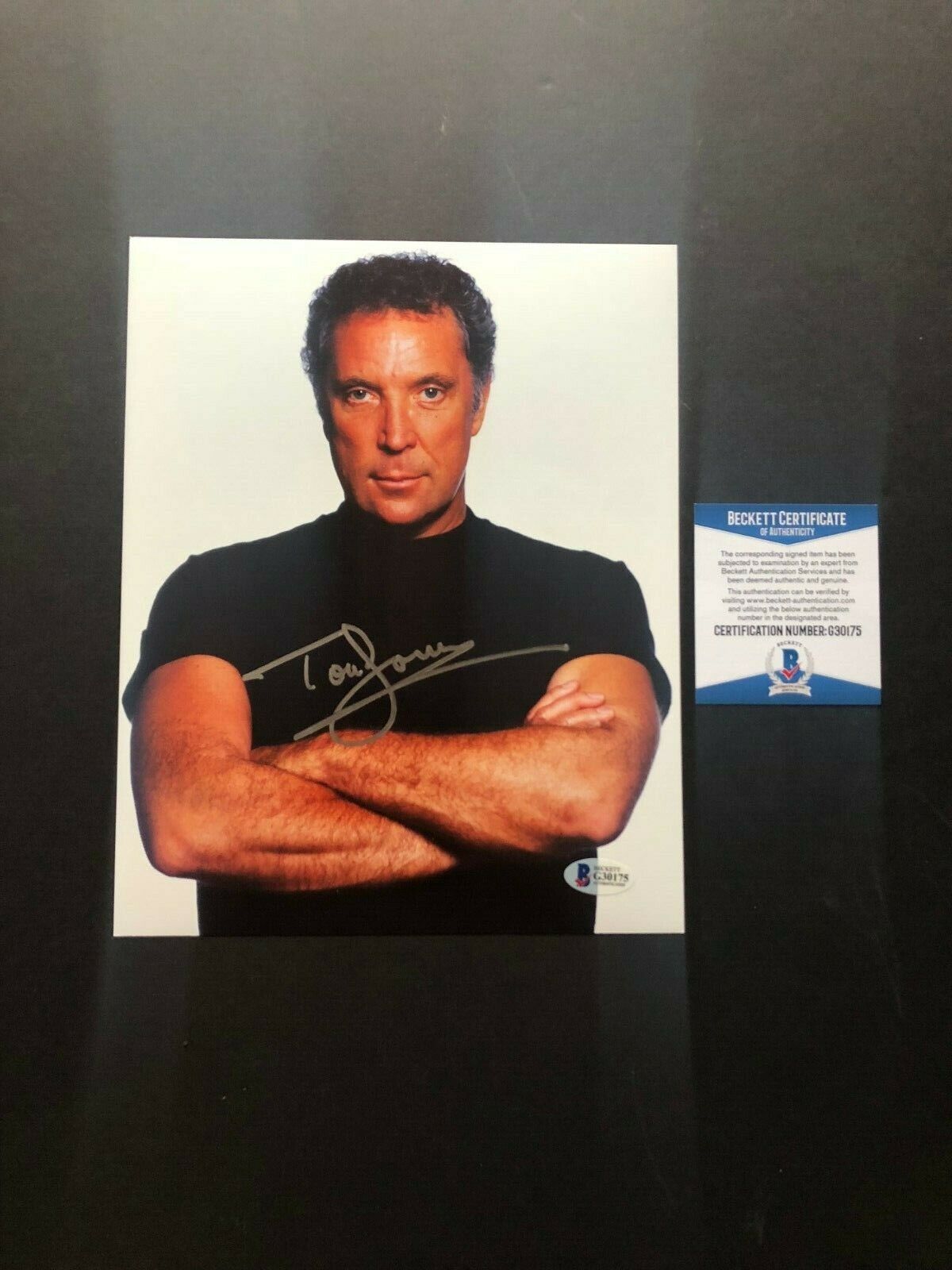 Tom Jones Rare! signed autographed classic 8x10 Photo Poster painting Beckett BAS coa