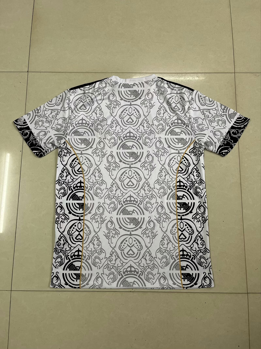 24/25 Football Shirt Real Madrid Special Edition White Thai quality