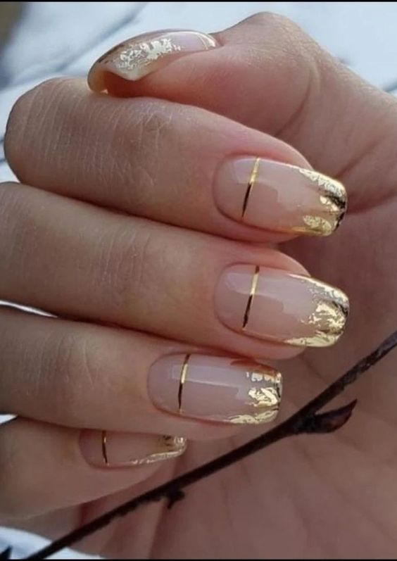 Gold Leaf Nail Designs: Elevate Your Nails with Luxurious Artistry