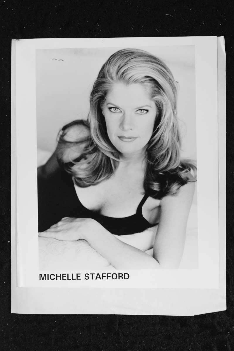 Michelle Stafford - 8x10 Headshot Photo Poster painting w/ Resume - Young & Restl.