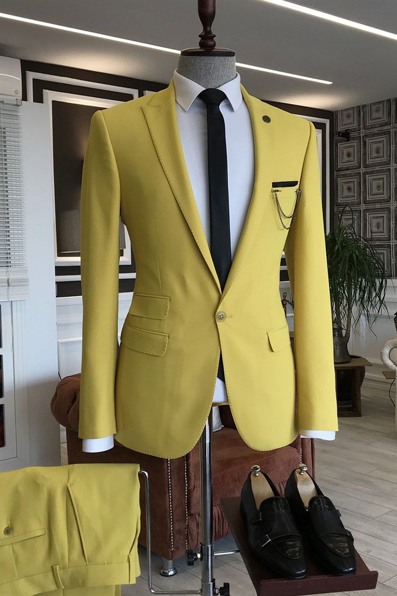 Oknass Formal Yellow 3 Flaps Groom Suit Peaked Lapel With One Button 