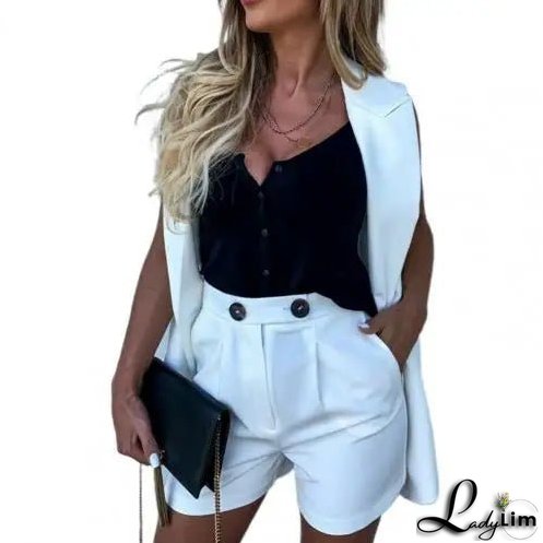 Effortless and Chic winter Shorts