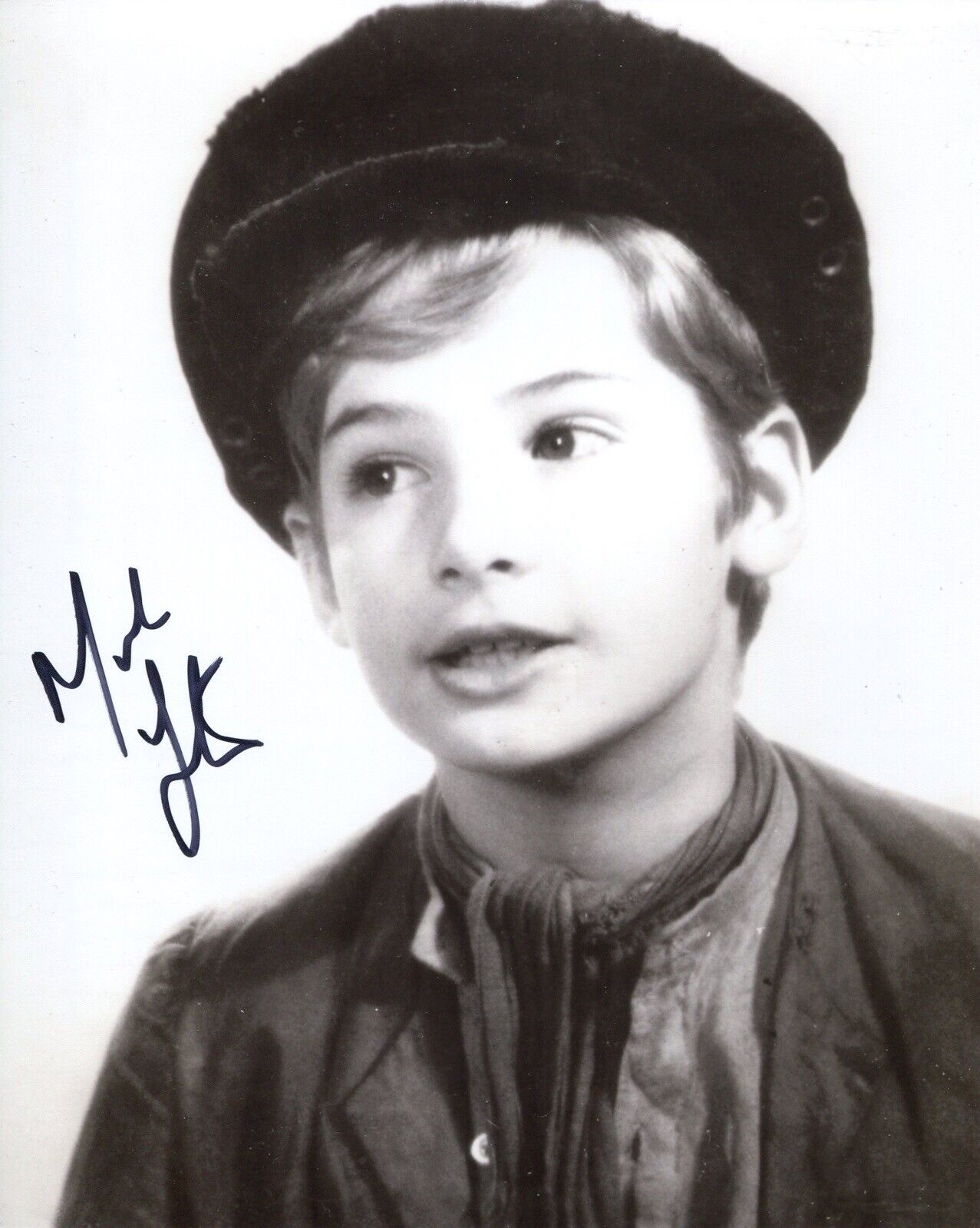 Oliver! movie 8x10 Photo Poster painting signed by actor Mark Lester IMAGE No10