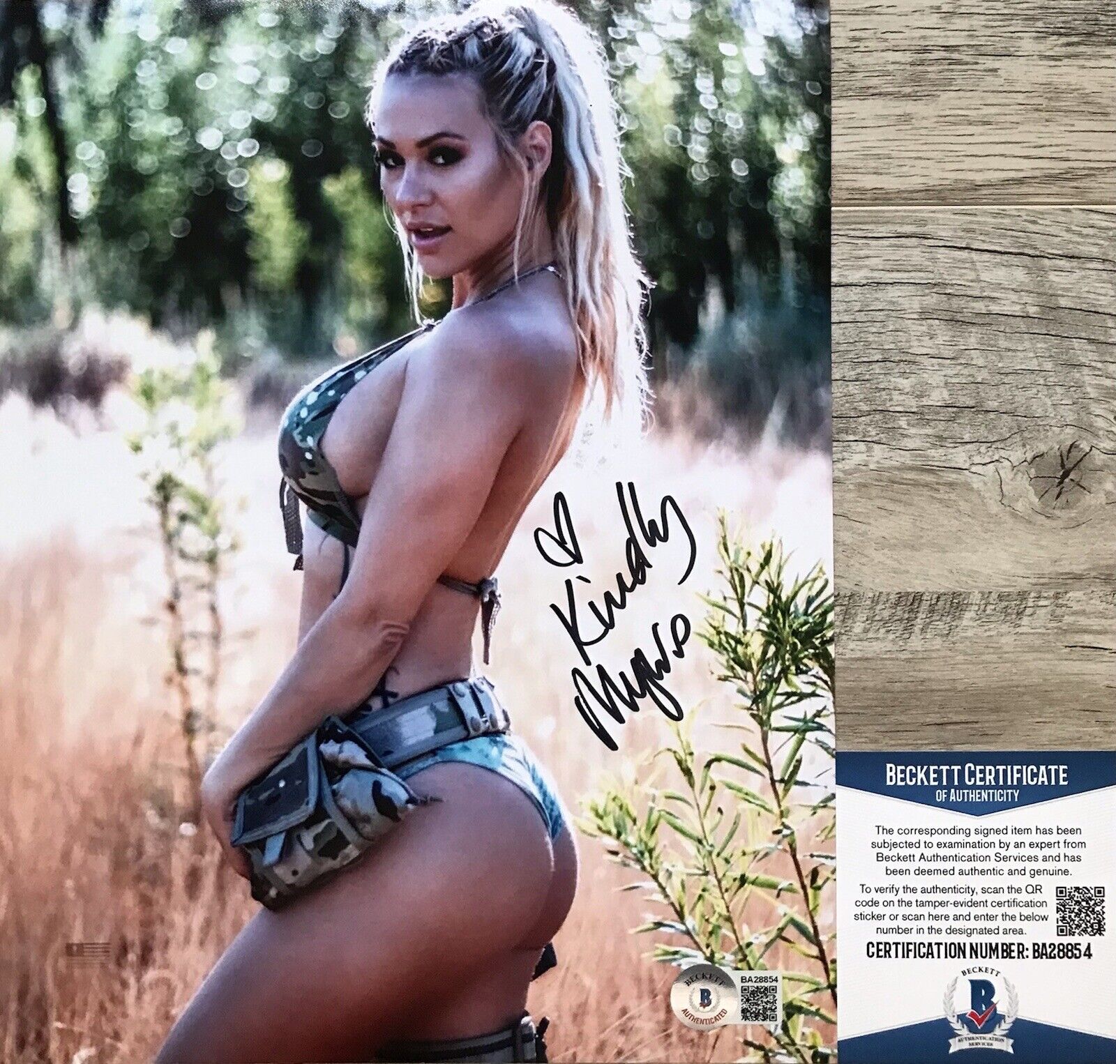 SO HOT!!! Kindly Myers USA PLAYBOY Autographed Signed 8x10 Photo Poster painting Beckettt BAS