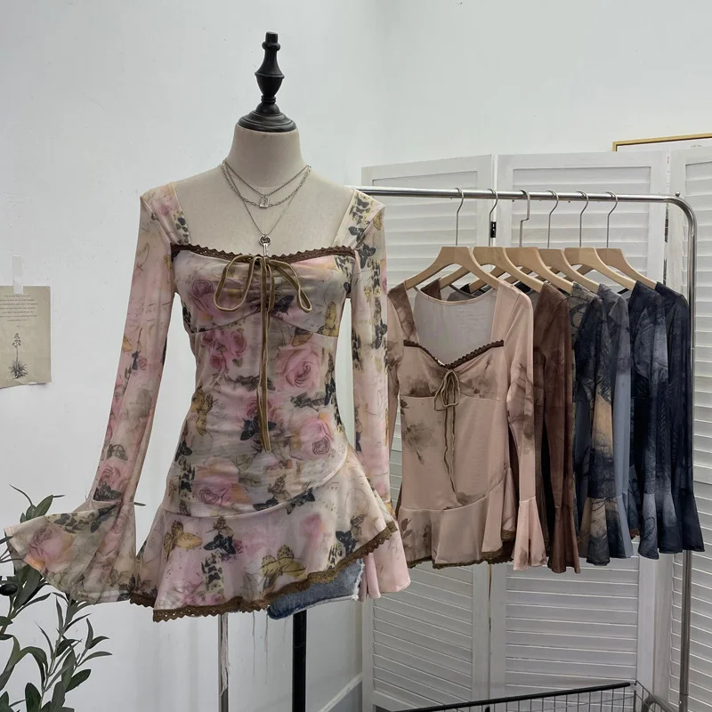 Uveng Spring And Summer New French Style Tie Dyed Horn Long-Sleeved Lace Side Design T-Shirt 9980