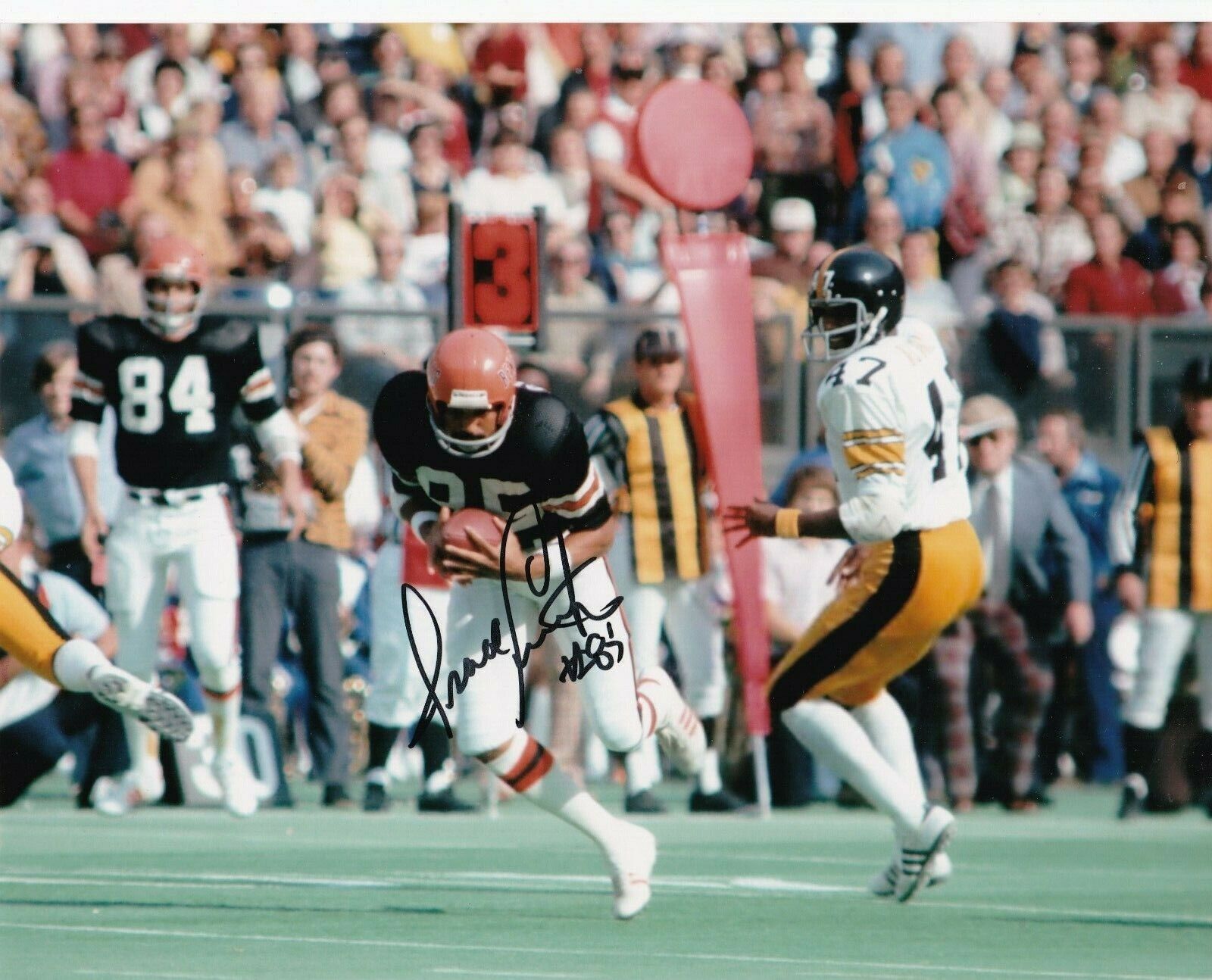 ISAAC CURTIS CINCINNATI BENGALS ACTION SIGNED 8X10