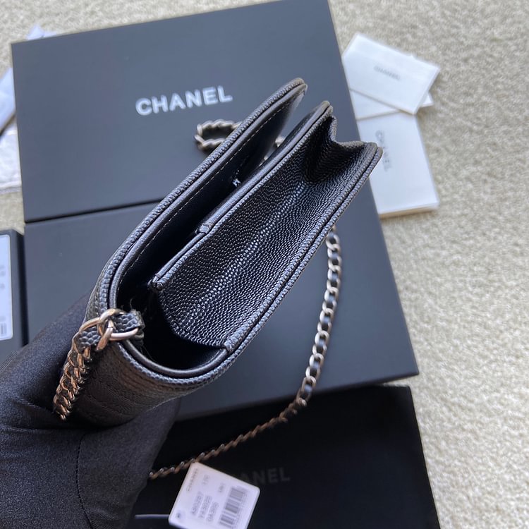 CHANEL 黑色细球纹银色五金A80287