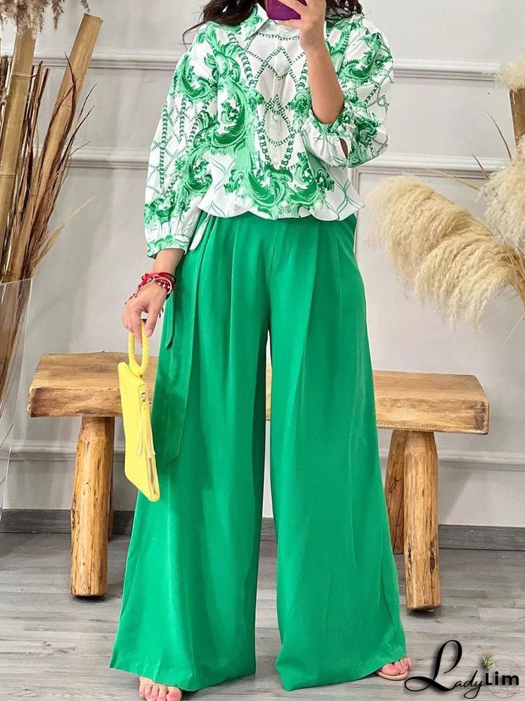 Fresh and fashionable Blouse and pants