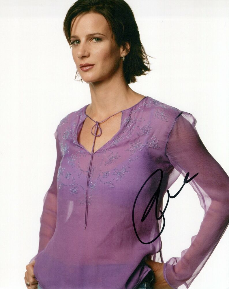 Rachel Griffiths glamour shot autographed Photo Poster painting signed 8x10 #2