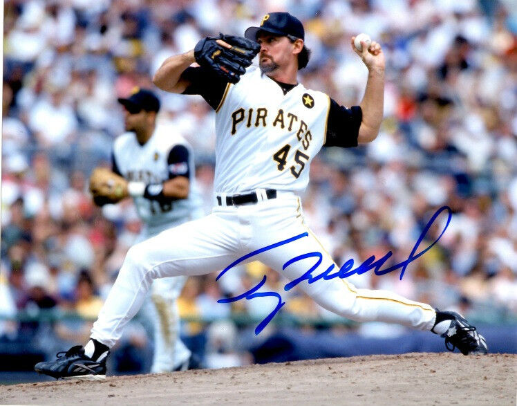 Signed 8x10 TERRY MULHOLLAND Pittsburgh Pirates Autographed Photo Poster painting - COA