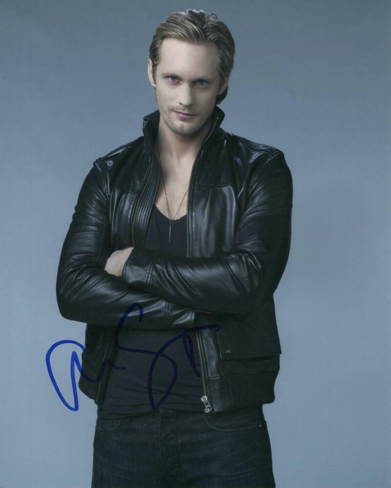 ALEXANDER SKARSGARD SIGNED AUTOGRAPH 8X10 Photo Poster painting - TRUE BLOOD STUD, TARZAN, RARE