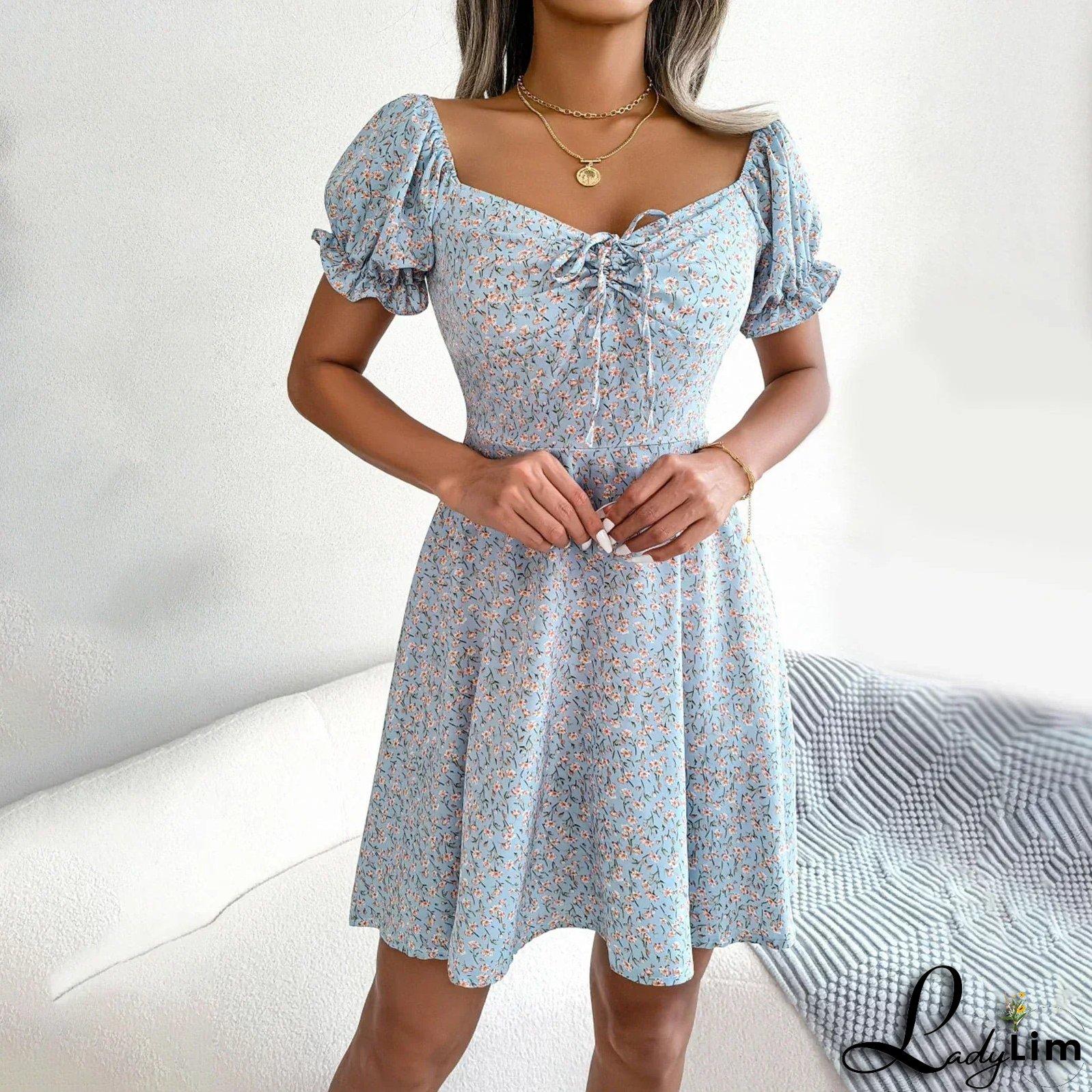 Effortless and airy Dress