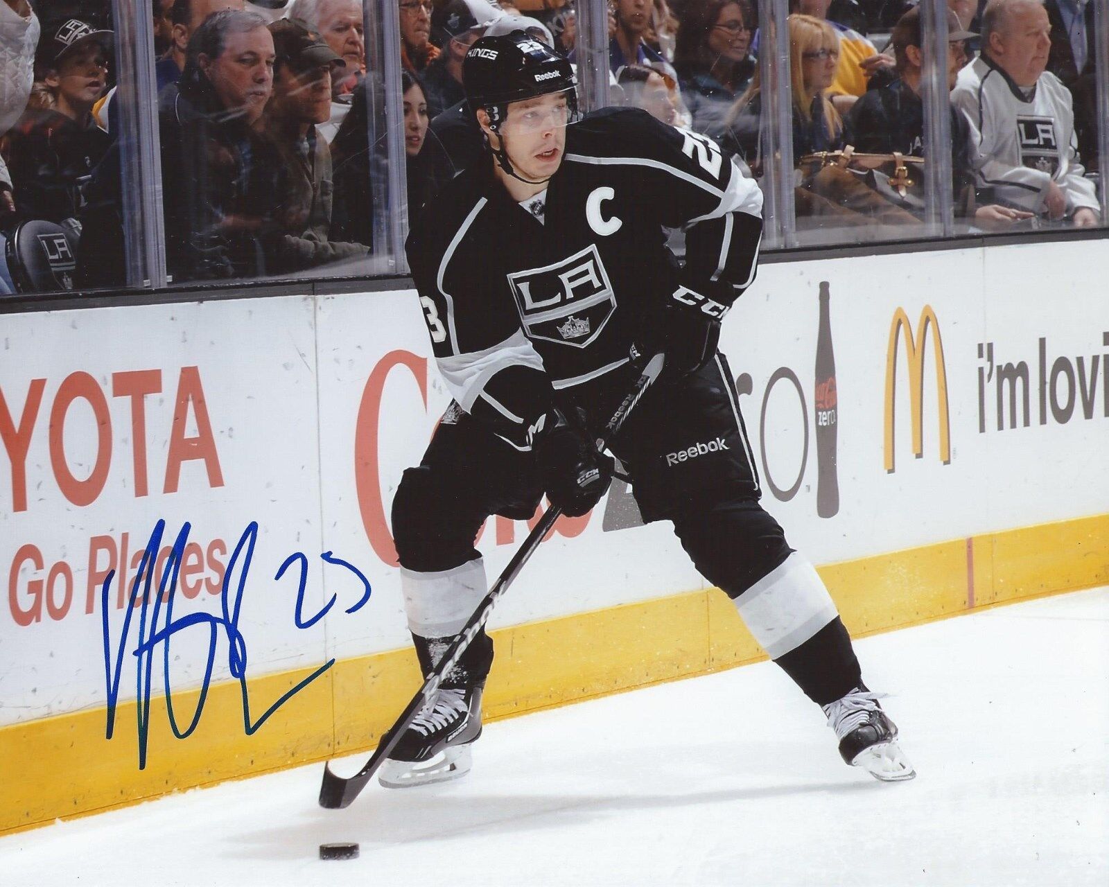 Dustin Brown Signed 8x10 Photo Poster painting Los Angeles Kings Autographed COA B