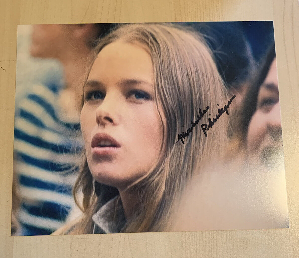 MICHELLE PHILLIPS SIGNED 8x10 Photo Poster painting AUTOGRAPHED THE MAMAS & THE PAPAS SINGER COA