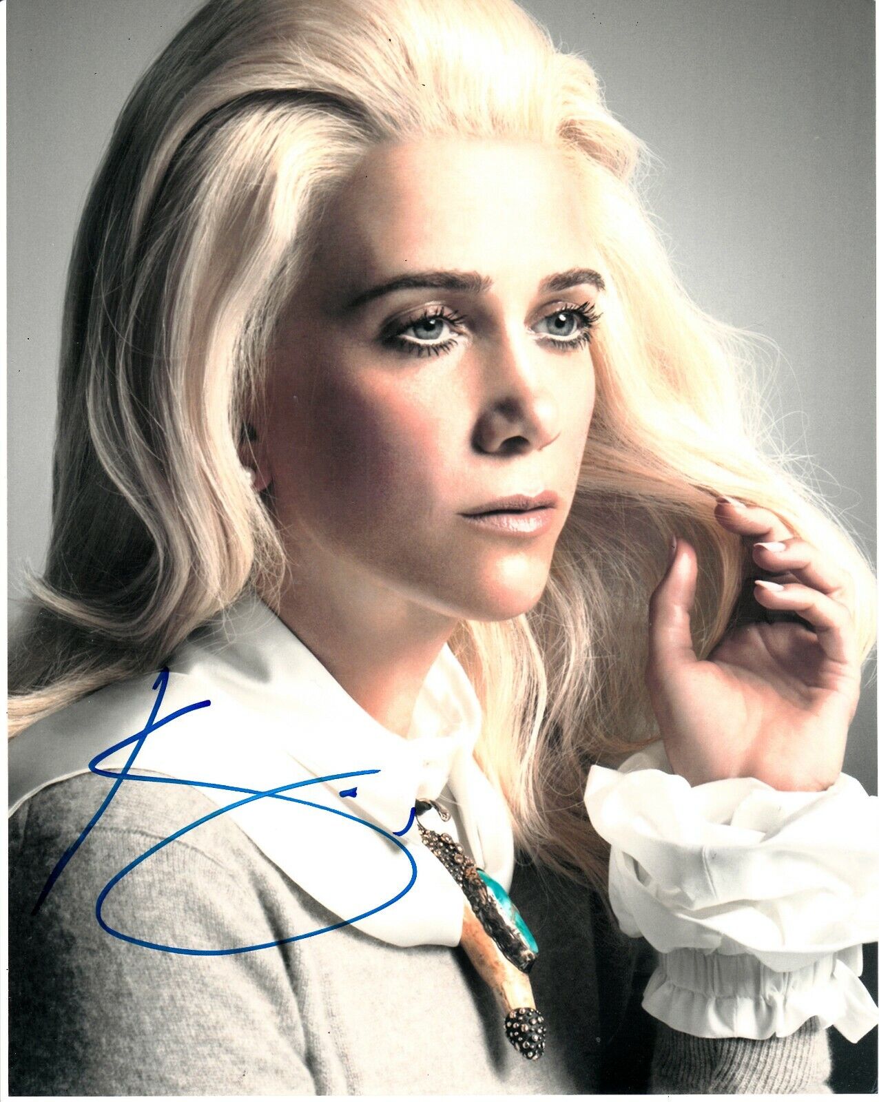 KRISTEN WIIG SIGNED SEXY Photo Poster painting UACC REG 242 (1)