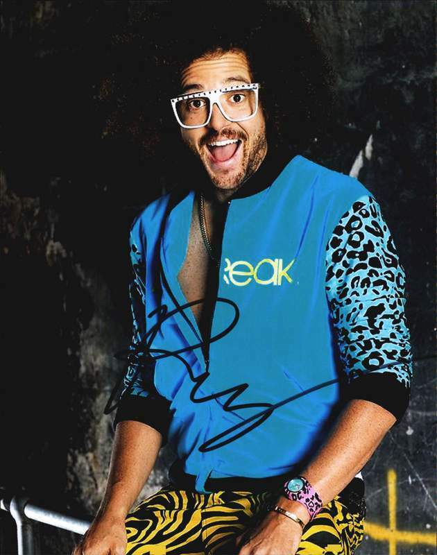 LMFAO Redfoo authentic signed rap 8x10 Photo Poster painting W/Certificate Autographed (A00073)