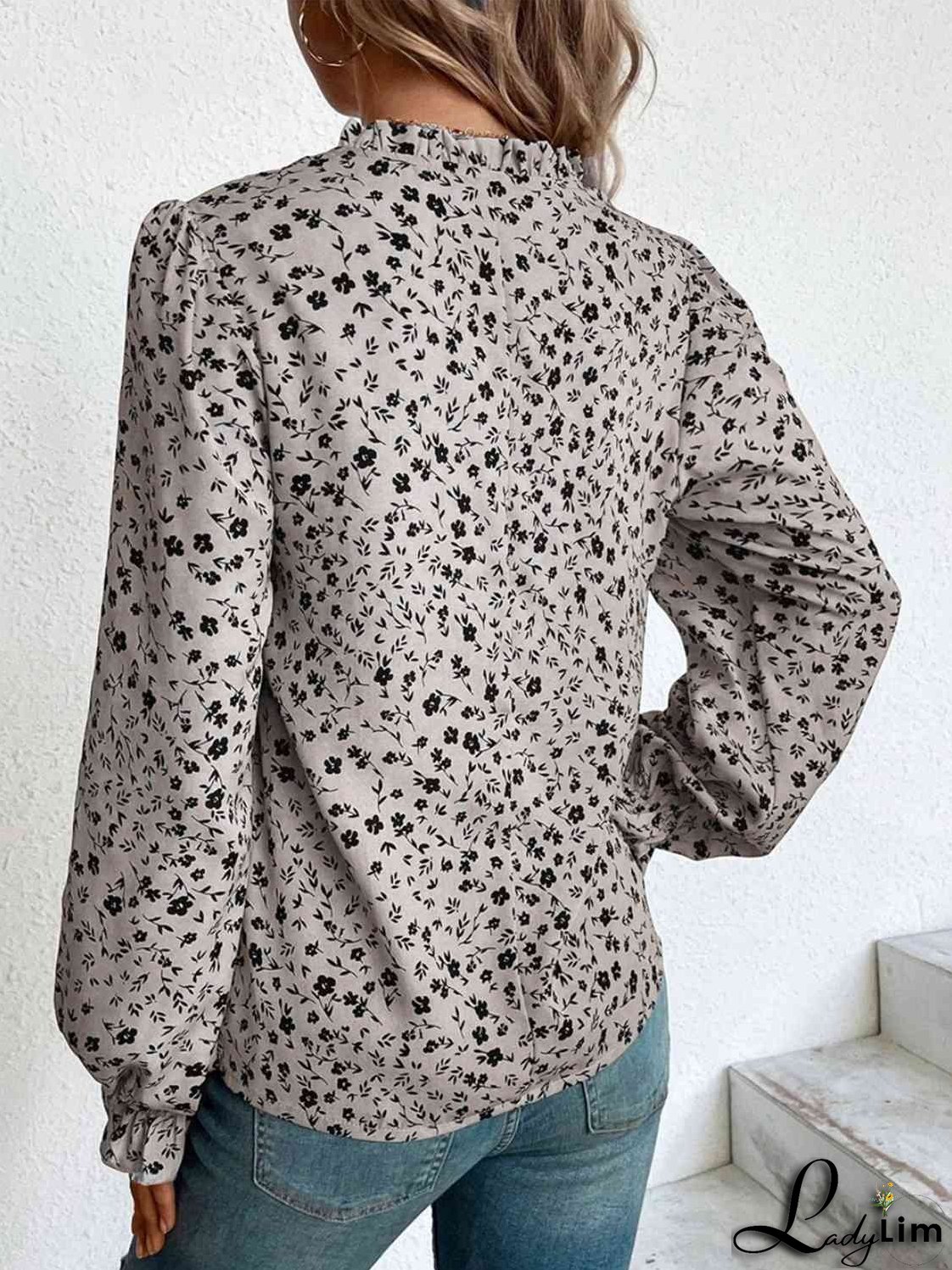 Classic and Comfortable Blouse