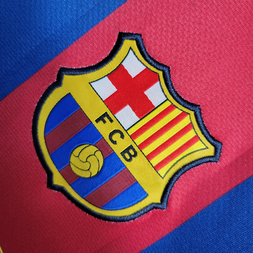 2010-2011 Barcelona Retro home Football shirt Thai Quality