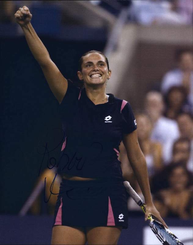 Roberta Vinci signed tennis 8x10 Photo Poster painting W/Certificate Autographed (A0001)