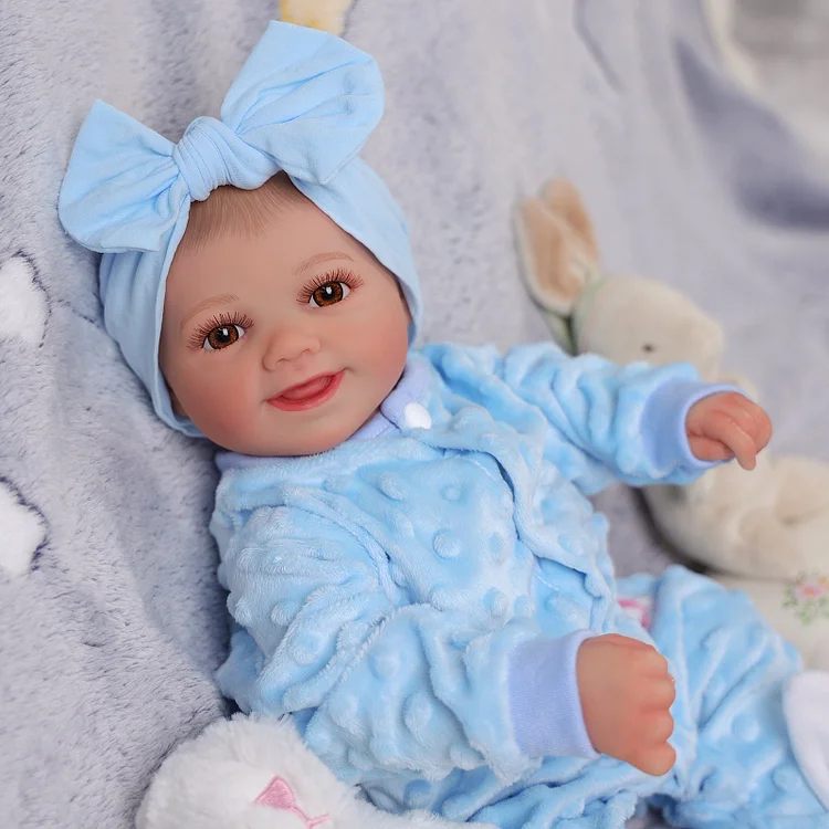 Smiling Reborn baby deals 4 lbs and 18