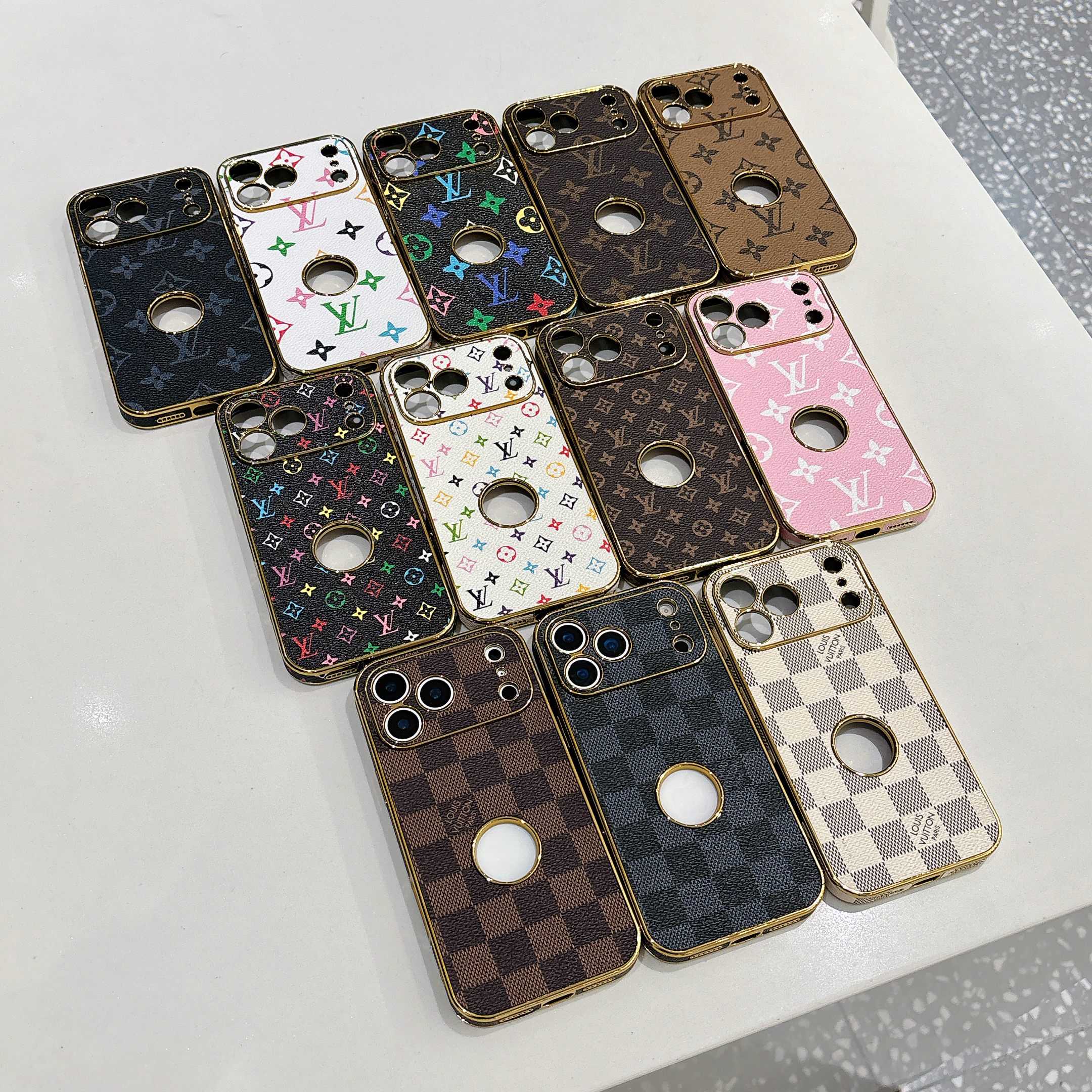 Your Vibe 🌈 Louis Vuitton Designer Phone Covers