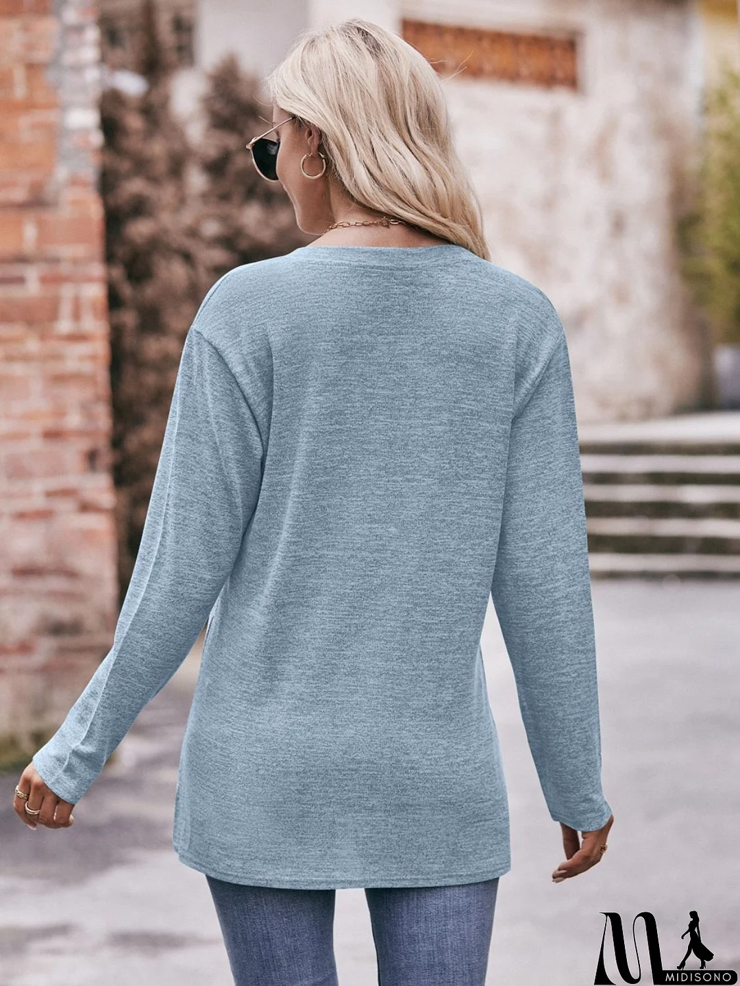 MidiSono - Chic and Versatile Tank top